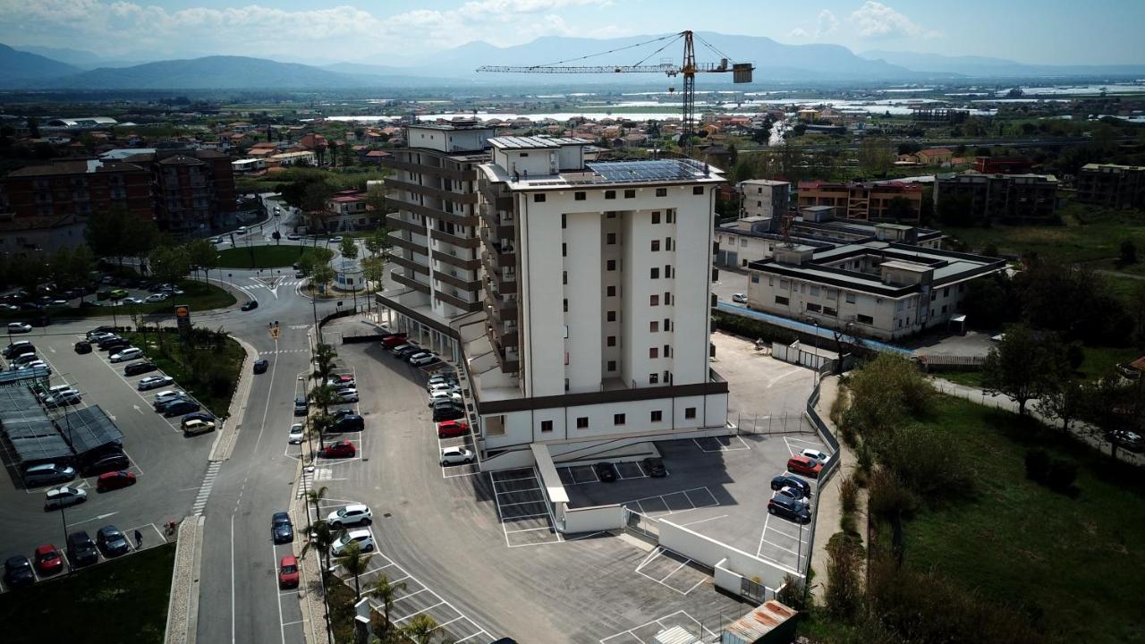 Hotel Eboli Exterior foto
